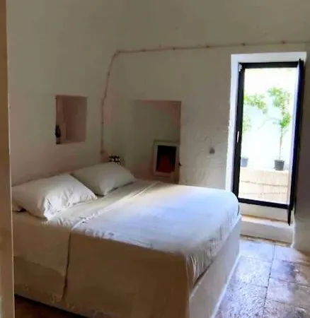 Casa *