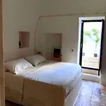 Casa *